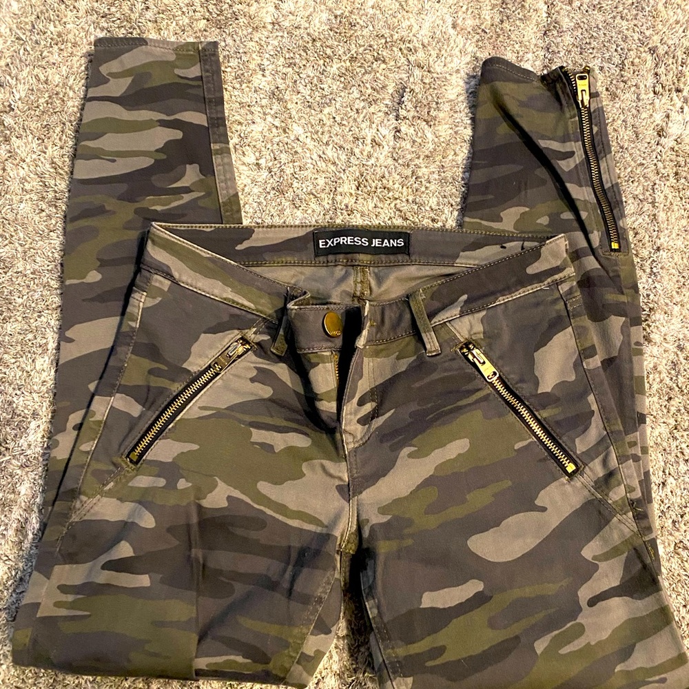 EXPRESS ANKLE JEGGING LOW RISE SIZE 0